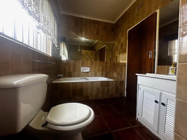 4 Bedroom Property for Sale in Bultfontein Free State